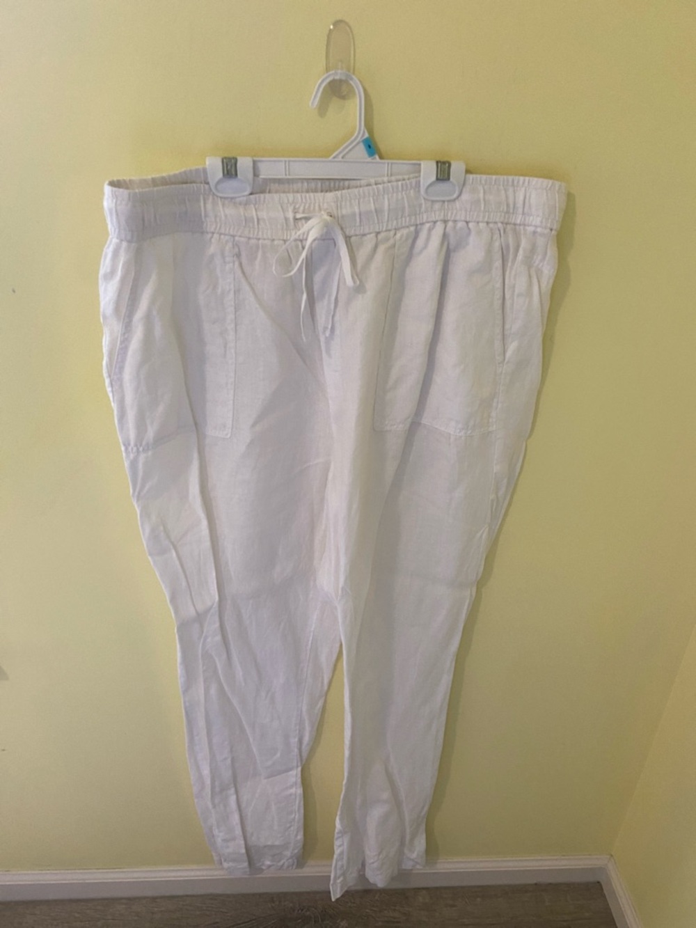 Banana Republic White Linen Pants